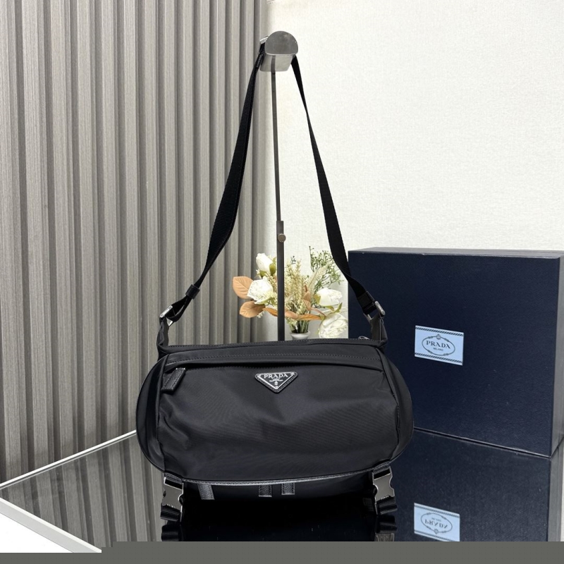 Pra*a top handle bags